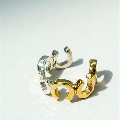 TC Horseshoe Earcuff