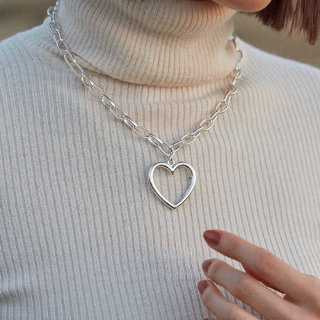 FARM HEART CHAIN NECKLACE