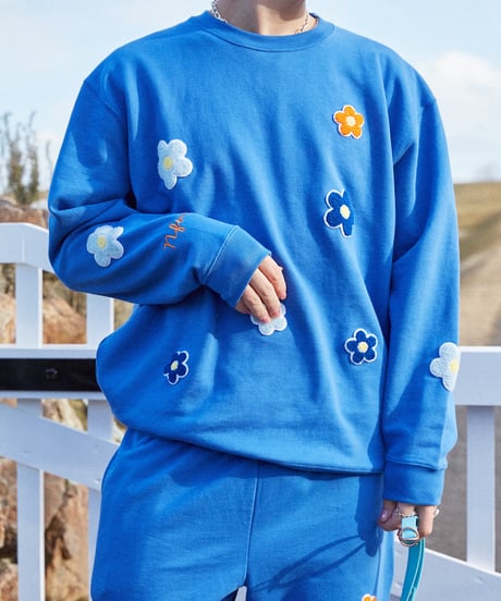 FARM FLOWER SWEATSHIRTS