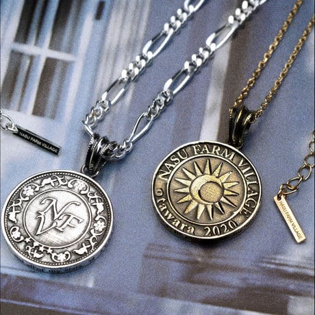 Farm Medal Pendant Top