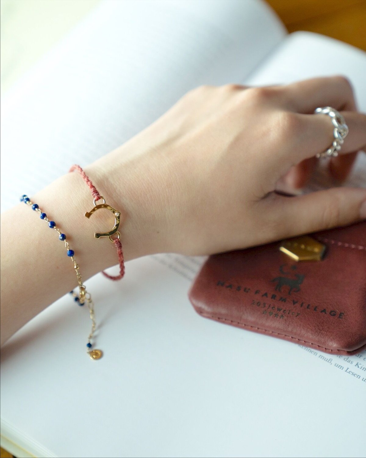 Diamond Horseshoe Bracelet | NASU FARM VILLAGE 