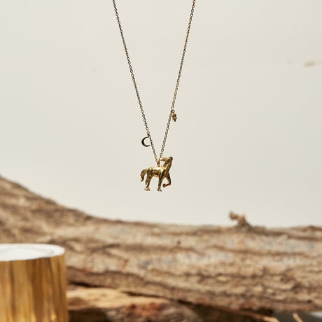 FARM LOGO HORSE SILVER NECKLACE