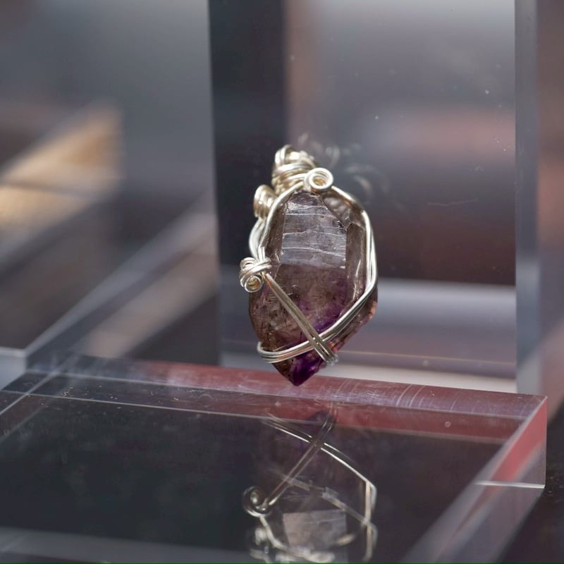 【専用】純銀ピーターサイト&ブルーオパール❅ワイヤーアートペンダントT他1点 𝟚𝟘𝟚𝟝.𝔽𝔼𝔹.𝟙𝟜 ⁡ 𖢨 8×6 stud pierce ⁡ またまたまた