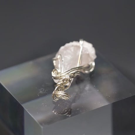 〈純粋な自分と人生を生きる光の杖〉【超希少】ライトセプターラベンダーアメジスト　シルバー製　ペンダント（２）