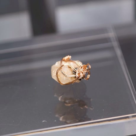 〈最強波動で最上波動と最高の幸せに導く〉【超希少ナイジェリア産クリアーフェナカイト結晶クラスター　14KPGF 製ワイヤーラップ　大きめサイズ　ペンダント】