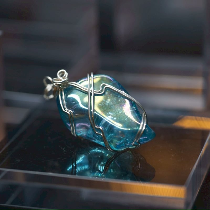 レムリア叡智とブルーエンジェルと虹の女神〉【超希少ロシレム・アクア