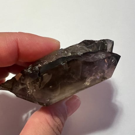 〈人生に喜びと祝福シャワー〉ハレルヤクォーツ　スモーキー＆アメジスト　特大原石