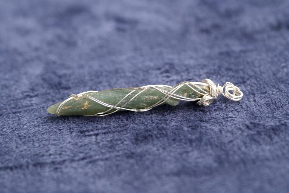 超希少＊セリフォスグリーン＊ギリシャ産 New Models Verne's Inc. Antigo, WI (715) 623-2378