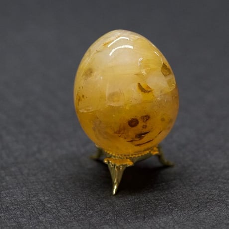 〈明るいポジティブエナジーで強力ヒーリング〉【マダガスカル産　ゴールデンヒーラークォーツ　ハイグレード エッグ大サイズ】