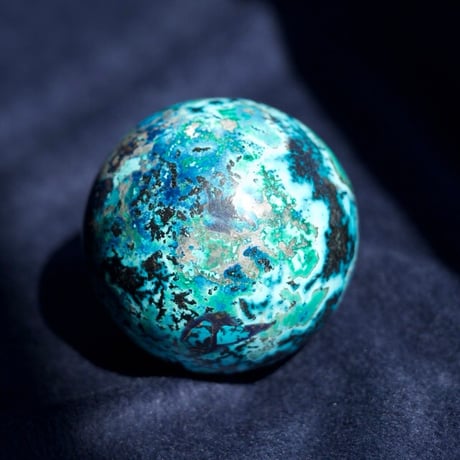 〈変化の地球で安定して過ごす〉シャッタカイト　スペシャルグレード　スフィア　特大サイズ