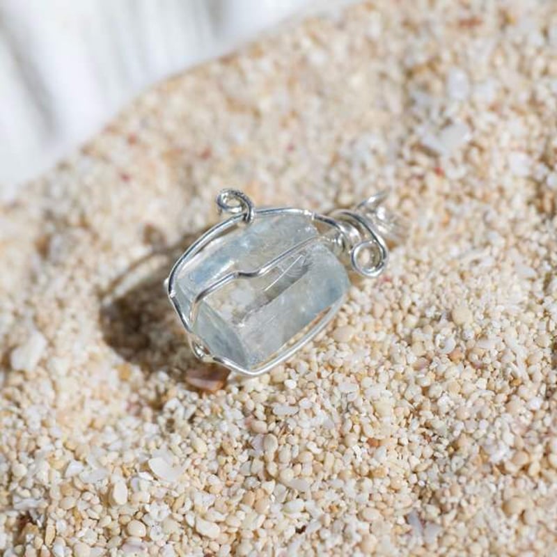 アクアマリン 結晶 5g ☆ 自主採掘！アクアマリン カリフォルニア産