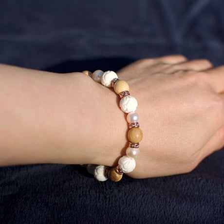 〈平穏の守護〉ピースフル・リチュアル・ブレスレット