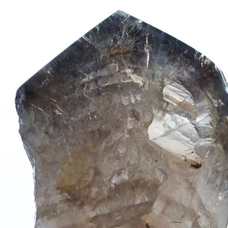 〈暗闇を照らすセントエルモの火〉スーパーセブン（R）ハーフポリッシュ特大原石