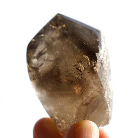 〈暗闇を照らすセントエルモの火〉スーパーセブン（R）ハーフポリッシュ特大原石