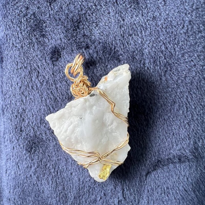 デュモルチェライトインクォーツのペントップ　14kgfワイヤーラップ デュモルチェライトインクォーツ ペンダントトップ ワイヤー