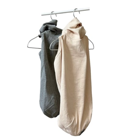 Stretch Rib High-neck　LIGHT BEIGE　JPY7,200+10%TAX