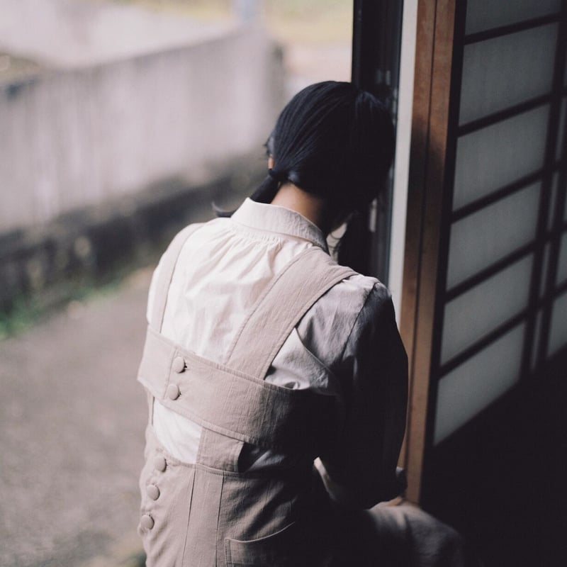 暮chic by futatsukukuri ボタンのワンピース(beige) | kot 暮chic by futatsukukuri ボタンのワンピース(beige) | kot