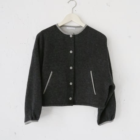 CATEGORY tops | kotobatofuku