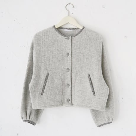 CATEGORY tops | kotobatofuku