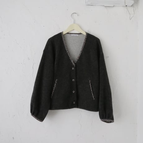 CATEGORY tops | kotobatofuku