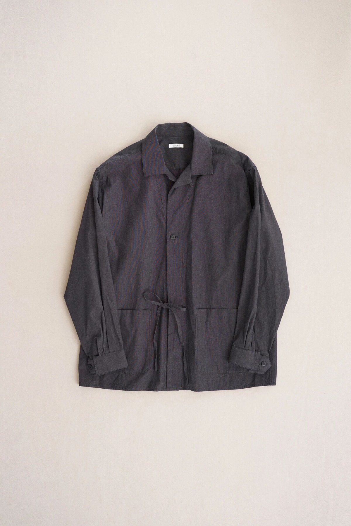 未使用タグ付 ハツトキ hatsutoki ノーカラーブラウス 播州織 未使用タグ付 ハツトキ hatsutoki ノーカラーブラウス 播州織