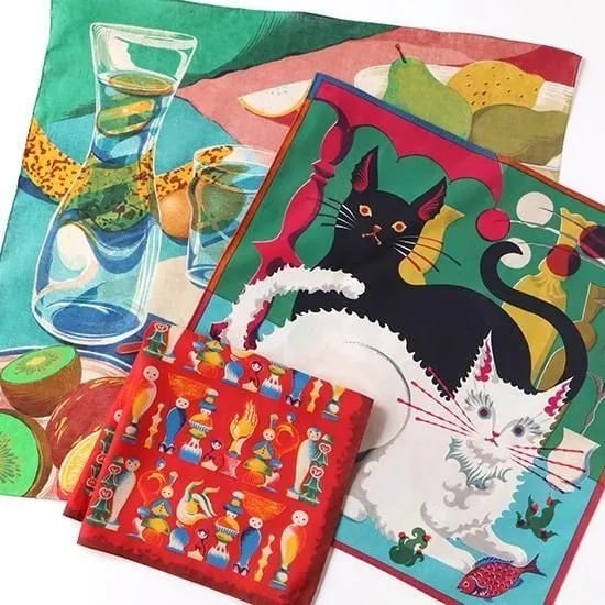 タワタリナツキ”A Moment on the Table ”handkerchief | k