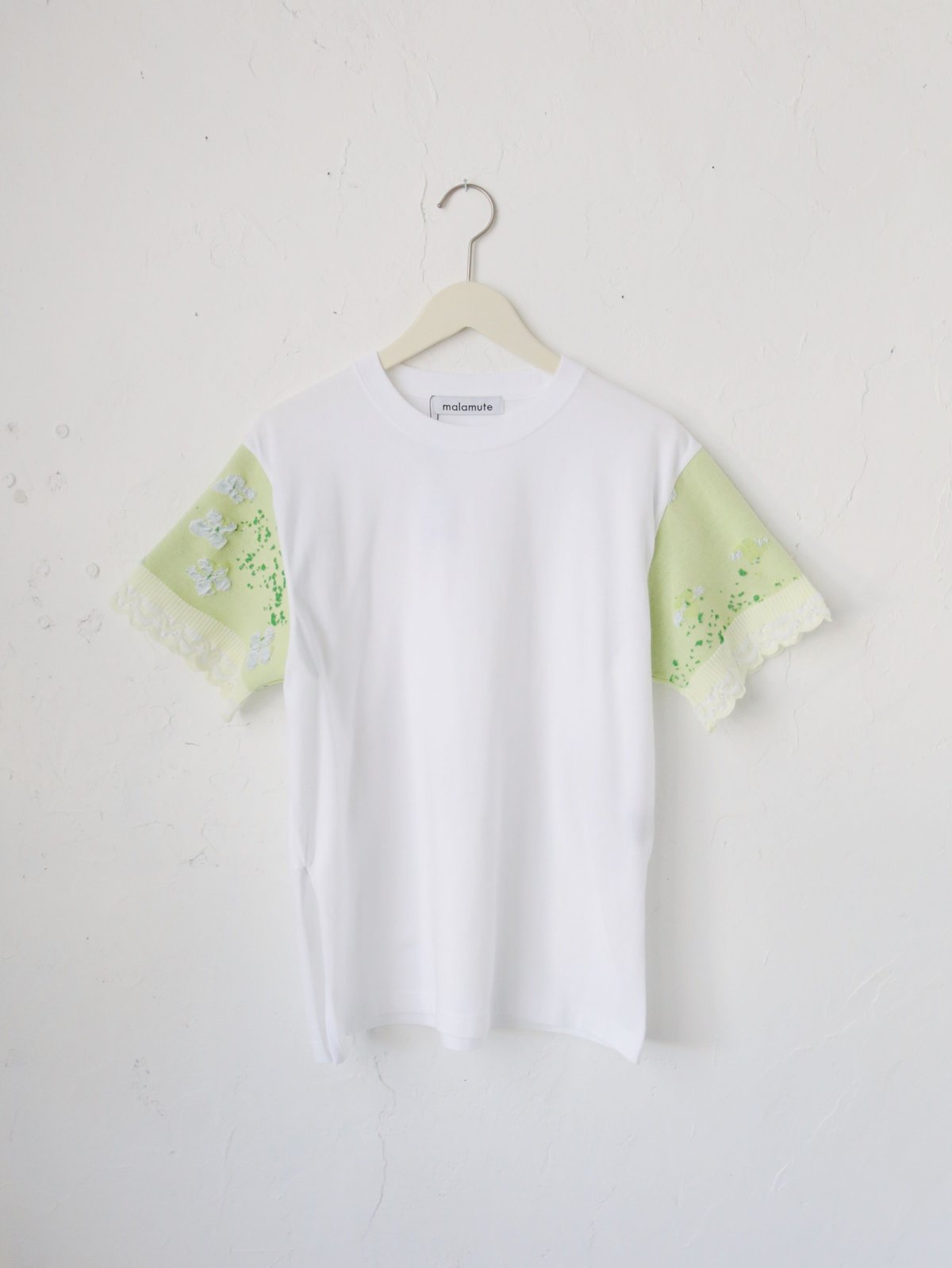 malamute ”ajisai flower T-shirt