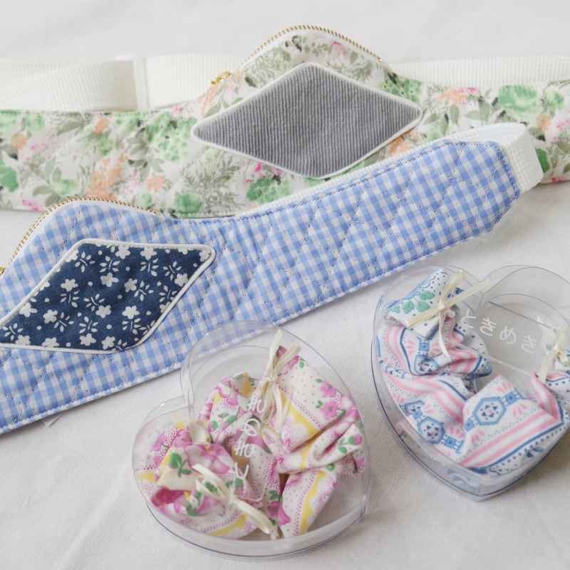 futatsukukuri ”ときめきシュシュ”(文字白) | kotobatofuku