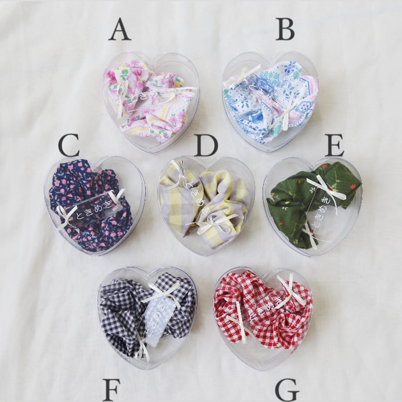 futatsukukuri ”ときめきシュシュ”(文字白) | kotobatofuku