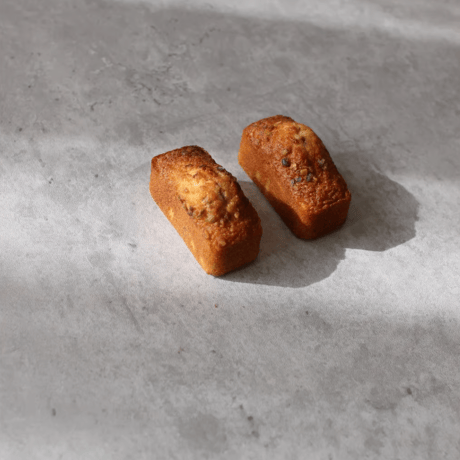 お米の厚焼きフィナンシェ(木苺ピスタチオ)2個入り