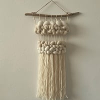 weaving tapestry