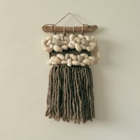 weaving tapestry