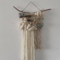 weaving tapestry