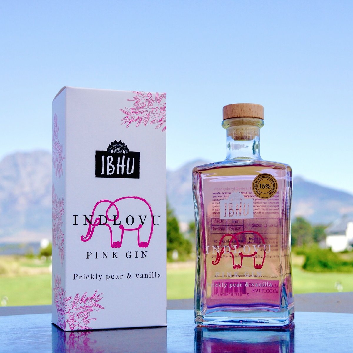 ジンINDLOVU ピンクジン 750ml　最新入荷／送料無料 寄付付き「新品」 インドラブ ピンクジン Indlovu Pink Gin 750ml | Indlovugi