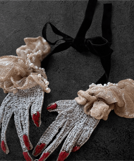 hand motif choker BLACK velours