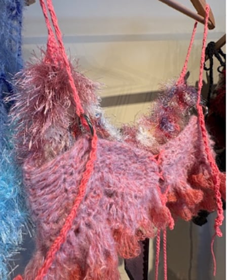 pink ふわふわbustier