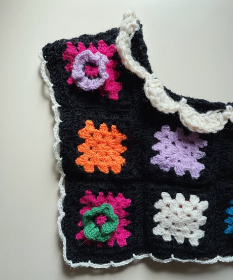 【Attached collar】Granny Square