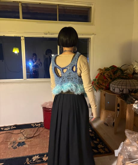 変形穴あきbustier