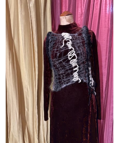 Delicate nuance nosleeve tops