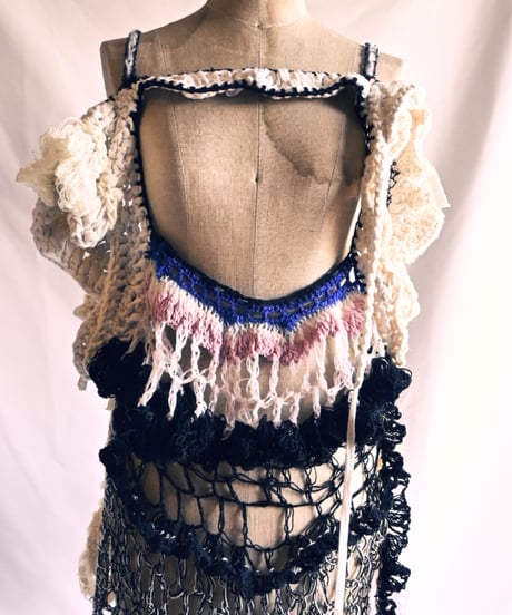 sleeve flare knit