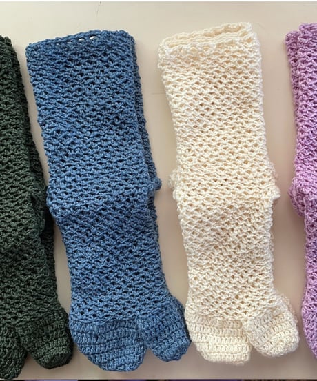 rhombus hole tabi socks