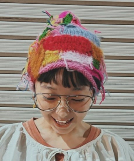 colorful”TUGIHAGI“ニット帽