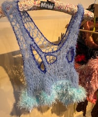変形穴あきbustier
