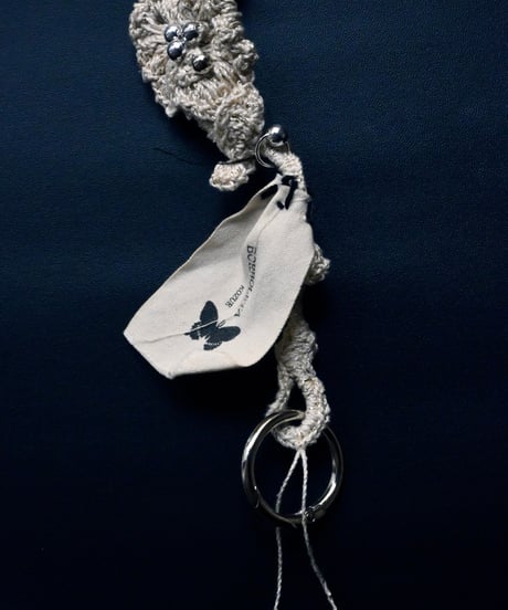 ぐるぐるFlower choker タグ