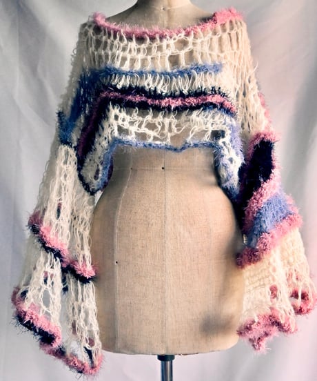 sleeve flare knit