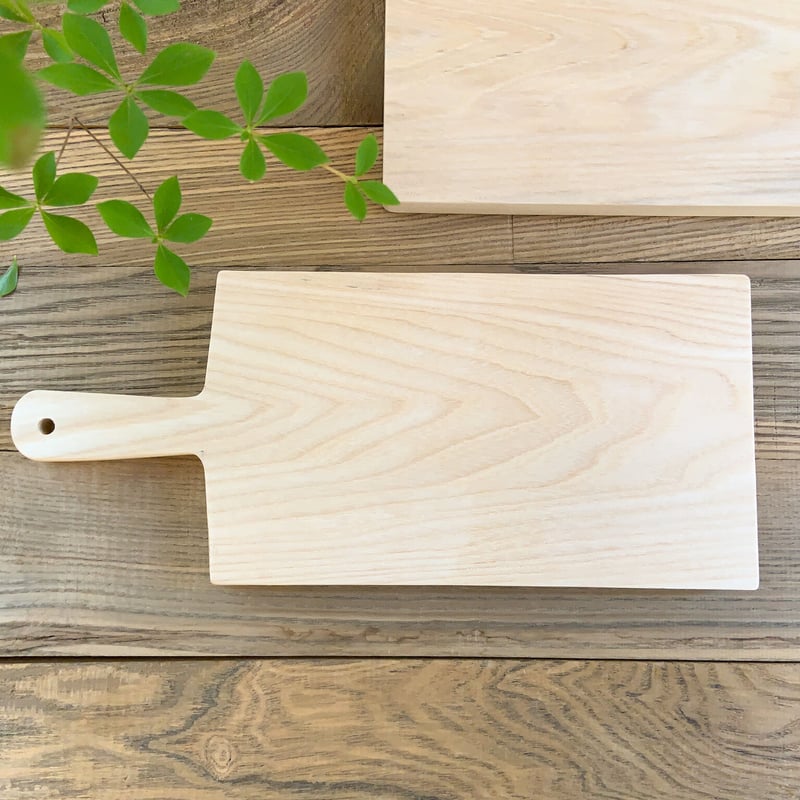北海道産セン材 カッティングボード | woodplaza's STORE