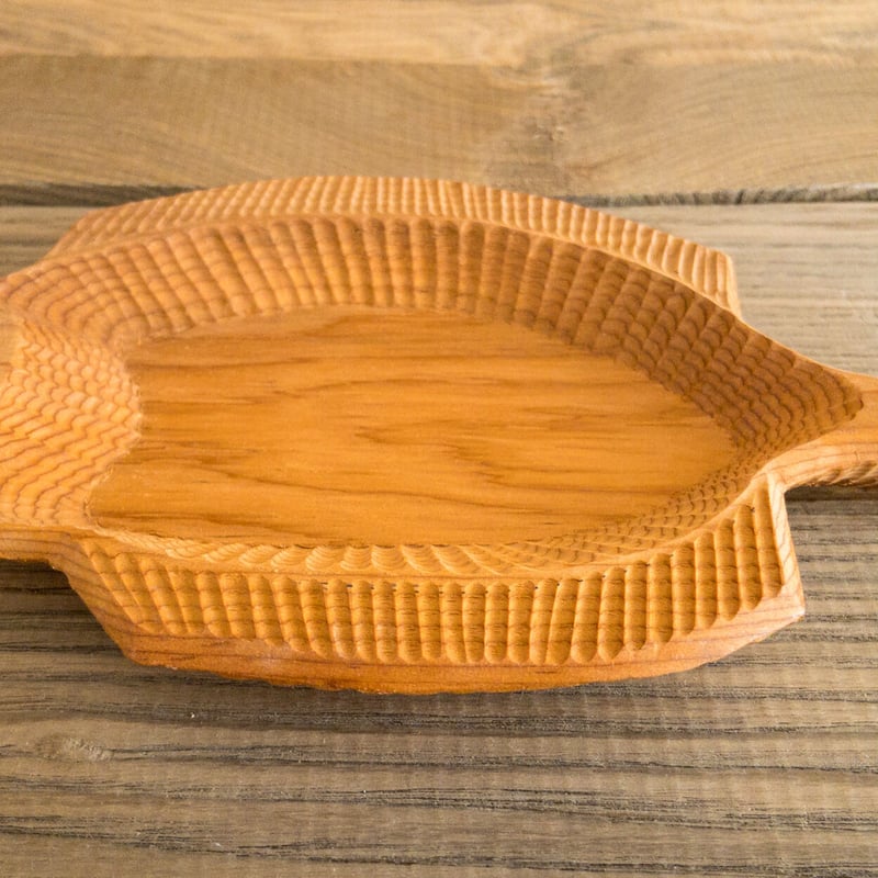 カレイ形木皿 / イチイ | woodplaza's STORE