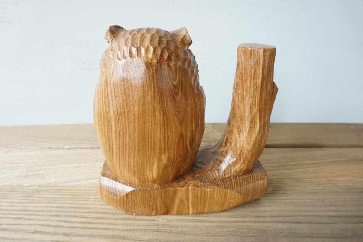 フクロウ（とまり木） フクロウ（とまり木）