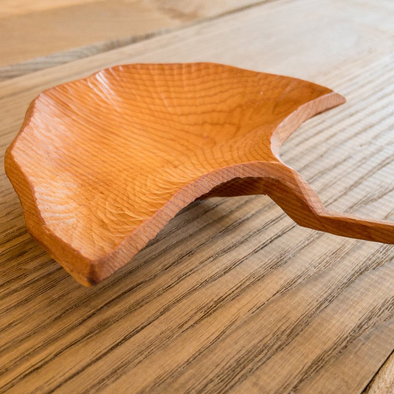 イチョウ葉形木皿 / イチイ | woodplaza's STORE