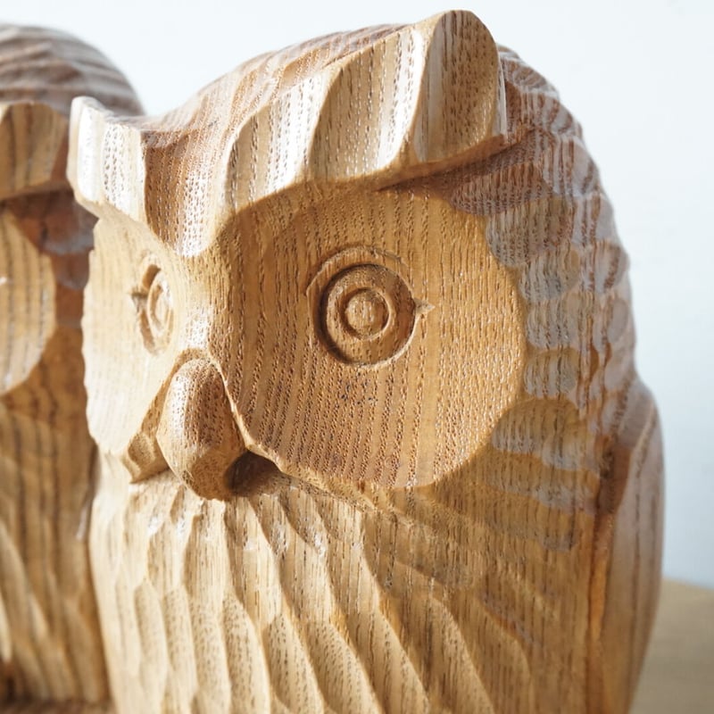 フクロウの彫刻②